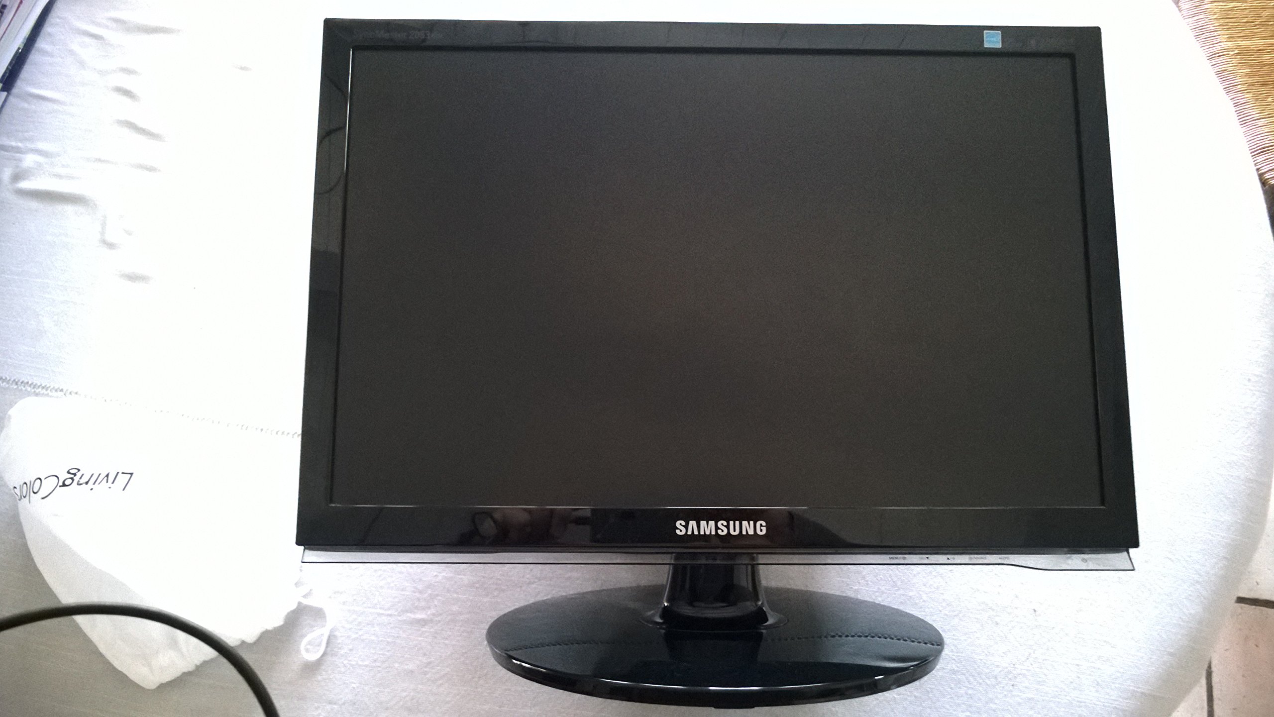 Samsung SyncMaster 2053BW 20-inch LCD Monitor : Amazon.in